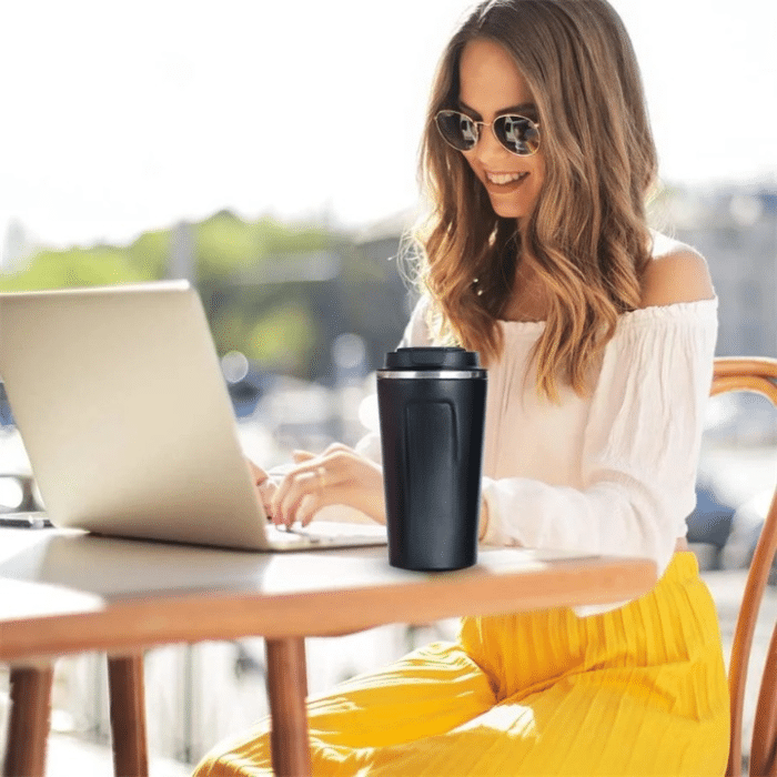 Tasse-thermos-intelligente-en-ac (2)_cleanup